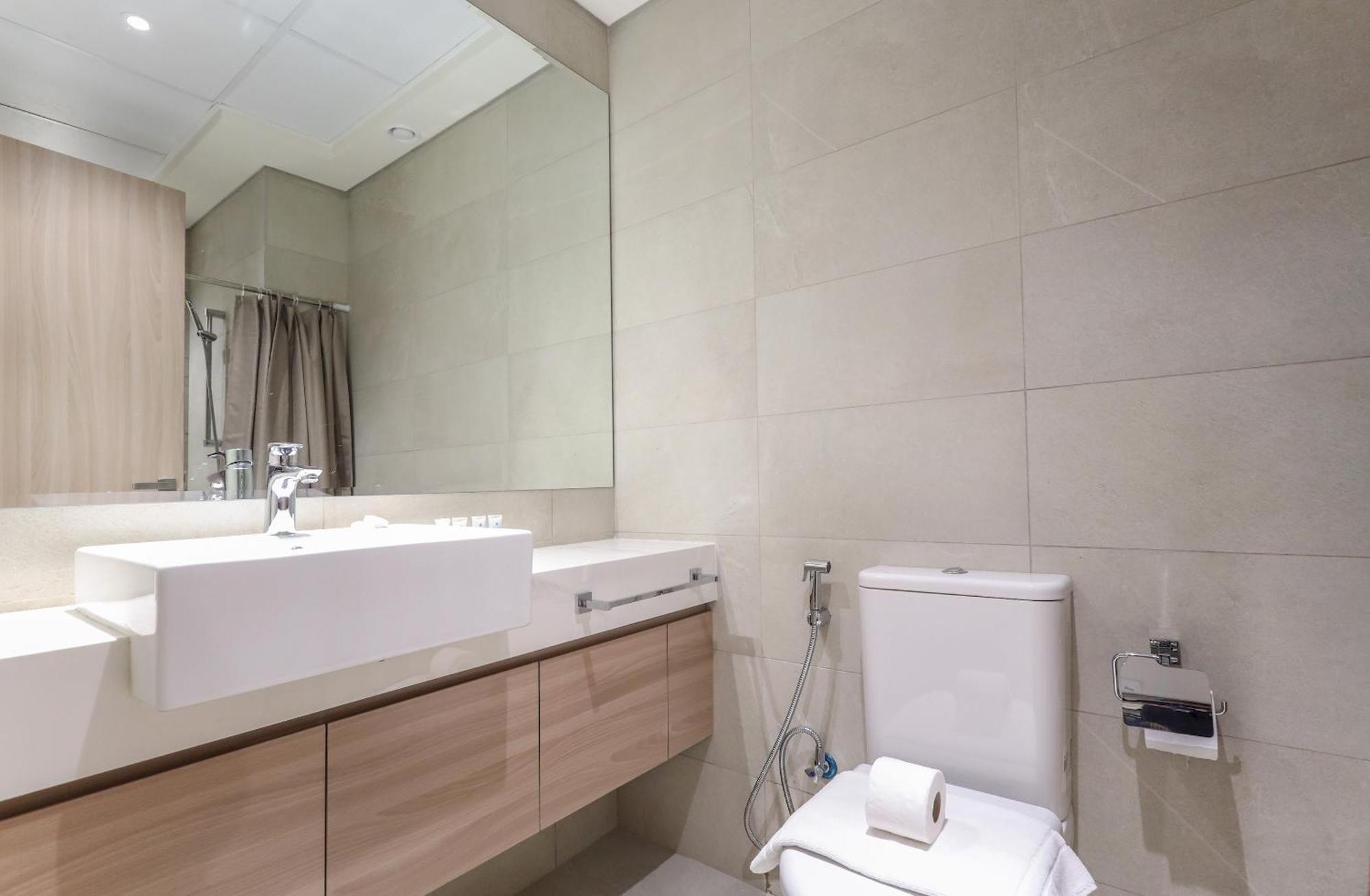 Elite Lux Homes - Modern In Azizi Riviera Prime Location