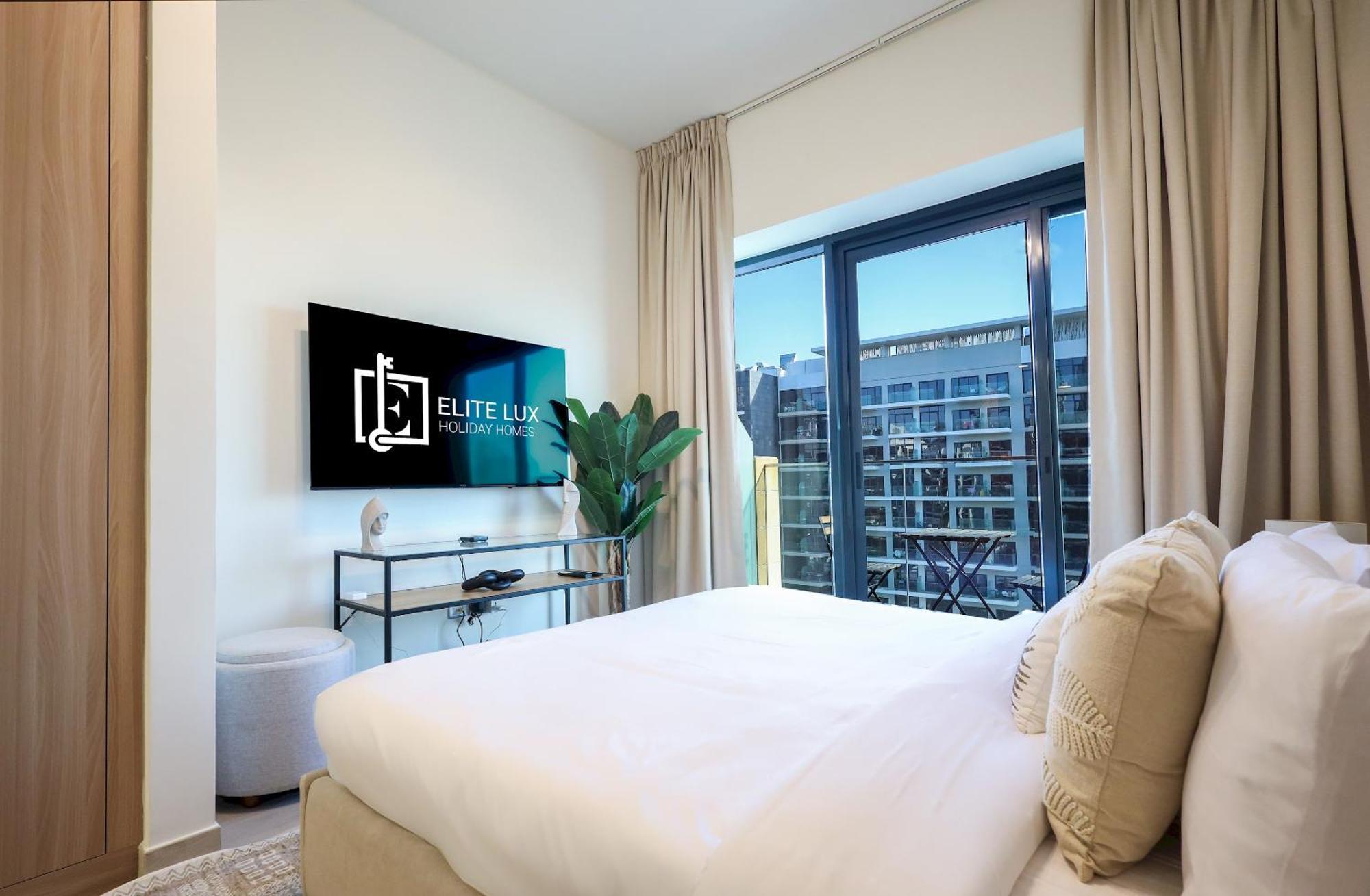 Elite Lux Homes - Modern In Azizi Riviera Prime Location * Dubai